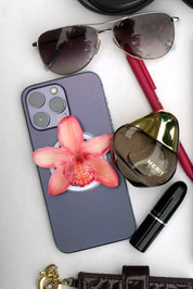 Pink petal MagSafe