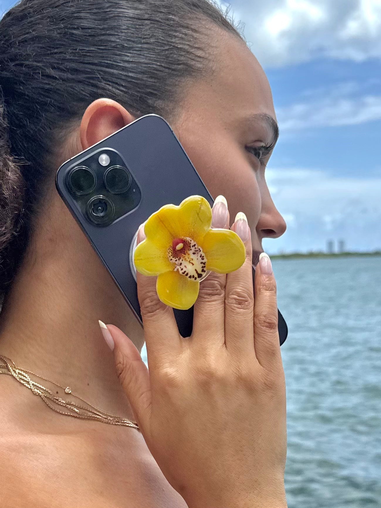 Yellow Orchid MagSafe