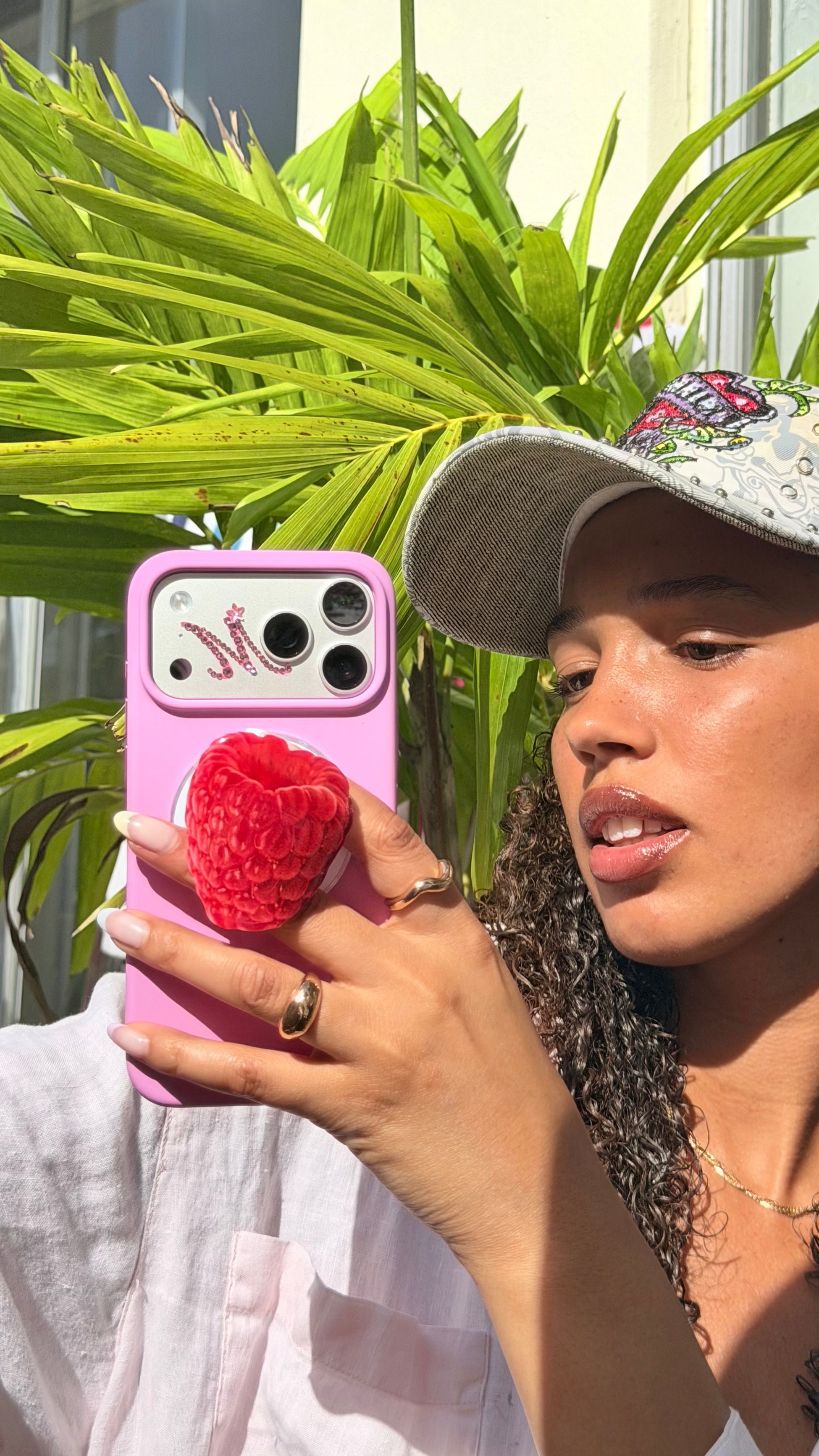 Raspberry Phone Grip