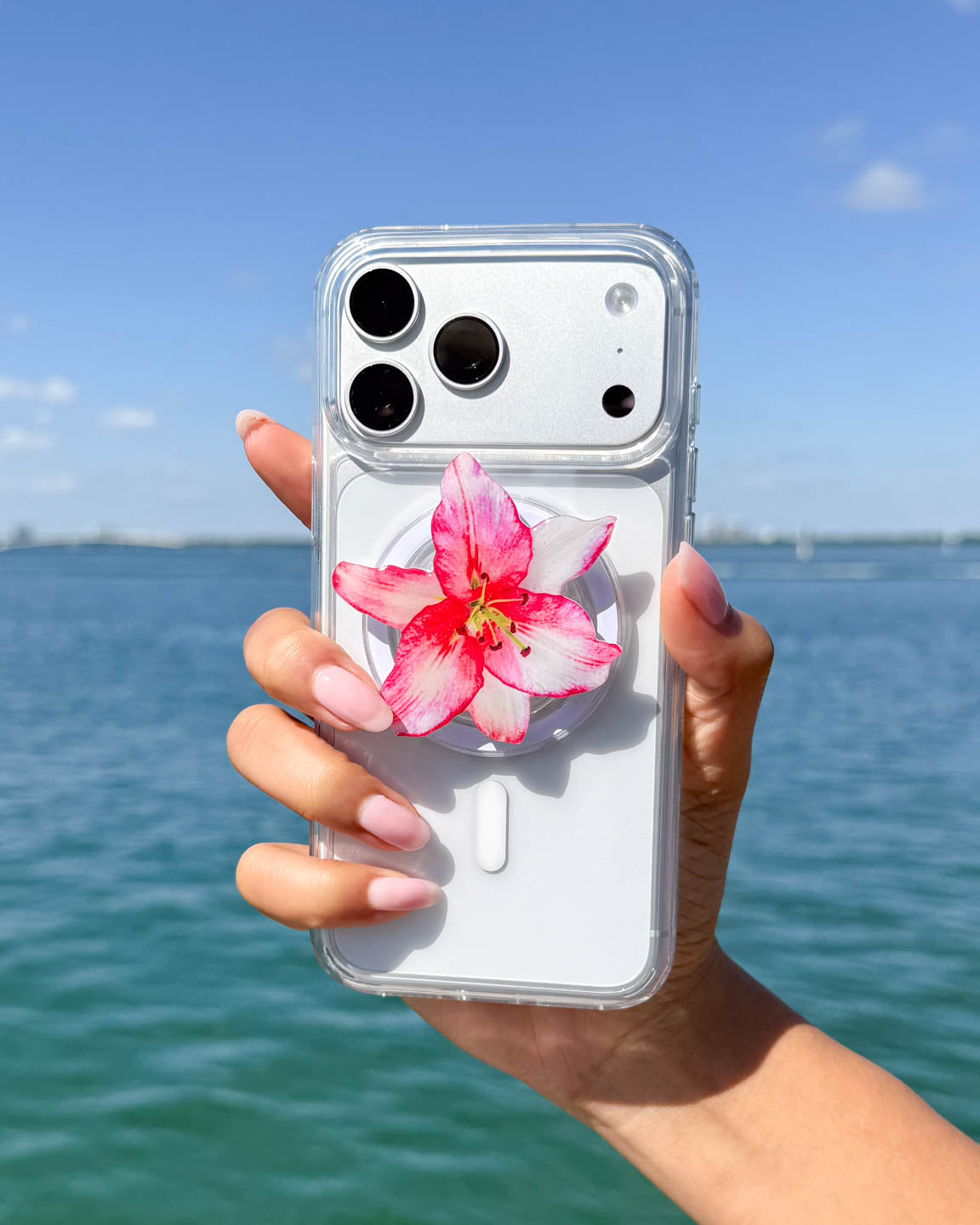 Pink Lily MagSafe Grip