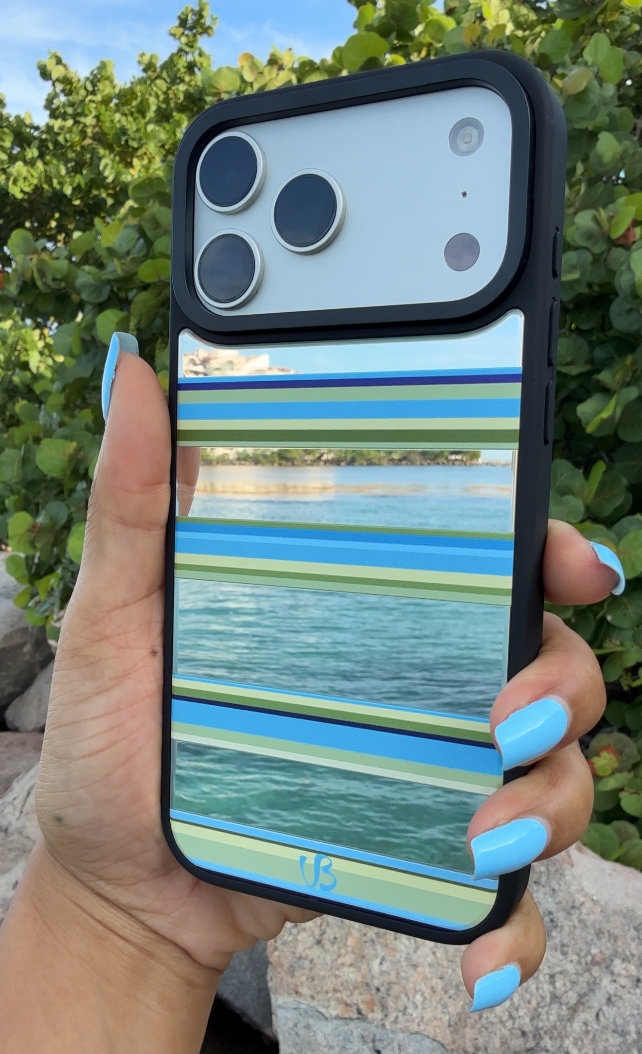 Blue MagSafe Mirrored Case